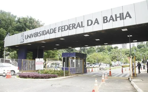 
          Imagem ilustrativa da imagem Justiça manda universidade contratar 1ª colocada no lugar de negra
          