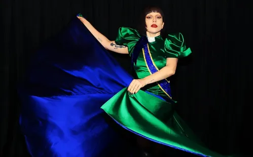 
          Imagem ilustrativa da imagem Lady Gaga posta texto agradecendo fãs pelo show no Rio: 'Orgulho e alegria'
          