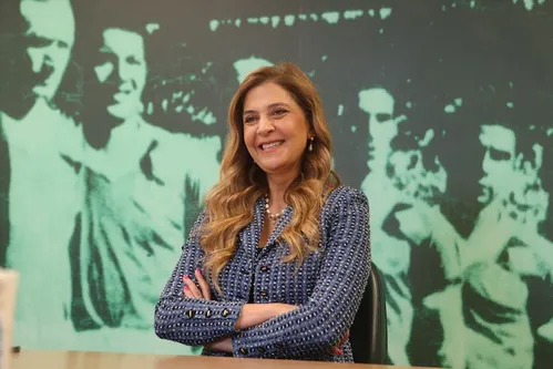 
          Imagem ilustrativa da imagem Leila provoca torcida após classificação suada do Palmeiras: ‘Estão mais calmos?’
          