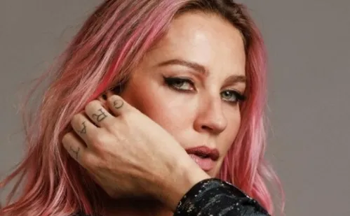 
          Imagem ilustrativa da imagem Luana Piovani diz que está 'totalmente assexual' aos homens
          