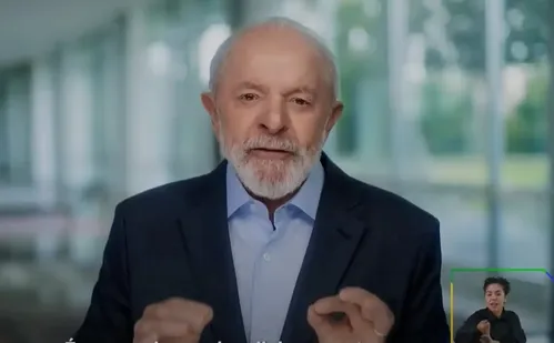 
          Imagem ilustrativa da imagem Lula anuncia parcela do Pé-de-Meia e ampliação do Farmácia Popular
          