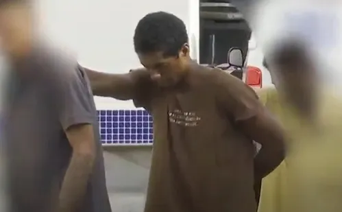 
          Imagem ilustrativa da imagem Mãe é ameaçada de morte por filho na Serra
          