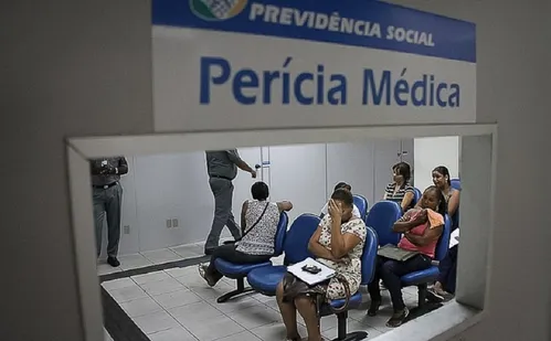 
          Imagem ilustrativa da imagem Mais de 15 mil vão ser chamados para revisão de benefícios do INSS no ES
          