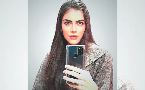 
          Imagem ilustrativa da imagem Mais de 400 mulheres vão à polícia denunciar perseguição
          