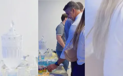 
          Imagem ilustrativa da imagem Mar de opções para Arnaldinho
          