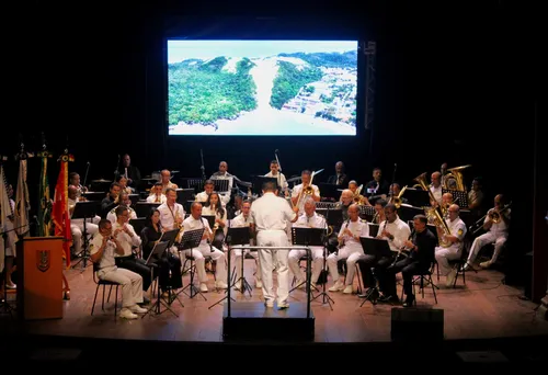 
          Imagem ilustrativa da imagem Marinha abre inscrições para concurso de sargentos músicos com 32 vagas
          