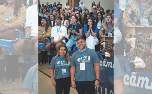 
          Imagem ilustrativa da imagem Mark Zuckerberg pode ter de vender WhatsApp
          