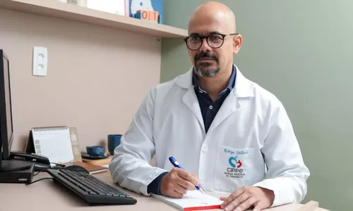 
          Imagem ilustrativa da imagem Médico explica a importância do diagnóstico e tratamento da “língua presa” em bebês
          