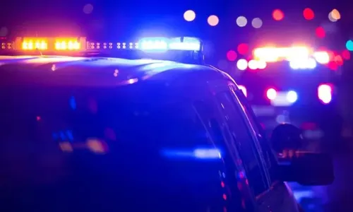 
          Imagem ilustrativa da imagem Menina de 4 anos é atingida por bala durante tiroteio em Água Fria, no Recife
          