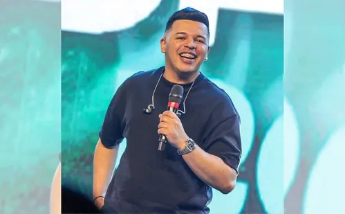 
          Imagem ilustrativa da imagem Mensagem de gratidão em nova música de Bruna Martins
          