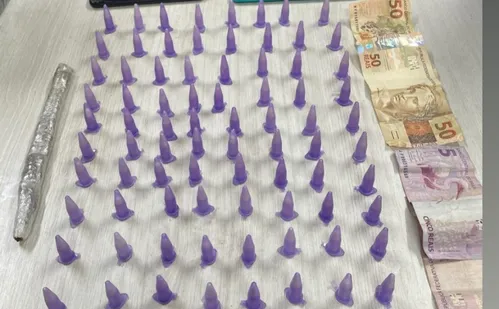 
          Imagem ilustrativa da imagem Michael Jackson de Cariacica é preso suspeito de tráfico de drogas
          