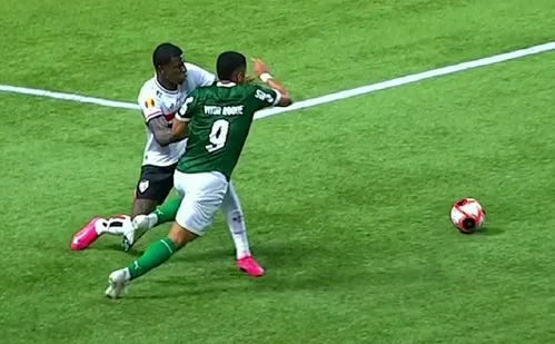 
          Imagem ilustrativa da imagem Mídia espanhola critica Vitor Roque no Palmeiras: “escândalo”
          