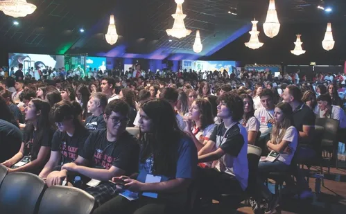 
          Imagem ilustrativa da imagem Mil estudantes do ES vão aprender sobre carreira e oportunidades
          