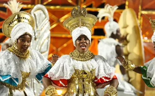 
          Imagem ilustrativa da imagem Ministra da Cultura diz ser “inaceitável” punição por uso de iorubá no carnaval
          