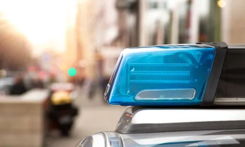 
          Imagem ilustrativa da imagem Motorista de van escolar é preso por abusar de enteada de 7 anos em Caruaru
          