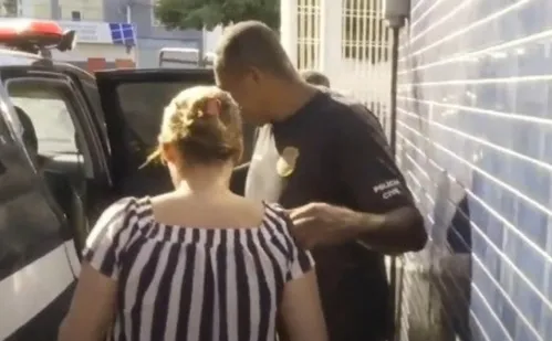 
          Imagem ilustrativa da imagem Mulher é presa acusada de matar marido em Água Doce do Norte
          