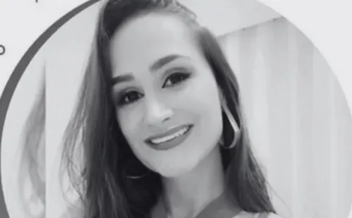 
          Imagem ilustrativa da imagem Mulher é vítima de feminicídio por não corresponder flerte de vizinho em SP
          