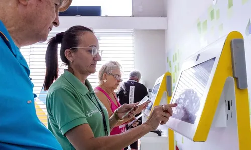 
          Imagem ilustrativa da imagem Neoenergia busca 1 milhão de pernambucanos para desconto na conta de luz
          