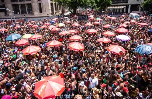 
          Imagem ilustrativa da imagem No Rio de Janeiro Cordão da Bola Preta recebe o frevo pernambucano
          