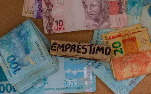 
          Imagem ilustrativa da imagem Novo consignado vai permitir negociar empréstimos antigos
          