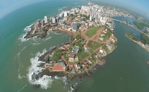 
          Imagem ilustrativa da imagem Novos condomínios em Guarapari vão ter tamanho de 300 campos de futebol
          