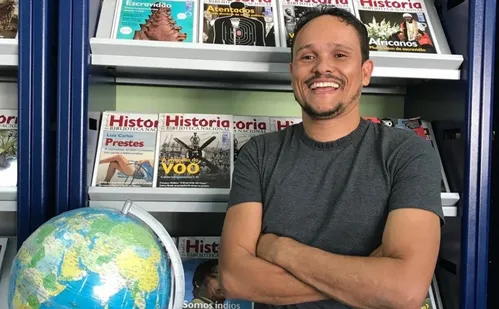 
          Imagem ilustrativa da imagem “Nunca é tarde para aprender”, afirma professor especializado em concursos
          