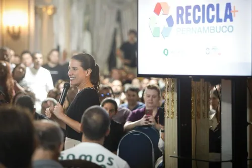 
          Imagem ilustrativa da imagem PE lança projeto para ampliar a coleta seletiva e reciclagem em todo o estado
          