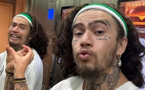 
          Imagem ilustrativa da imagem Pais de Whindersson celebram alta de clínica psiquiátrica
          