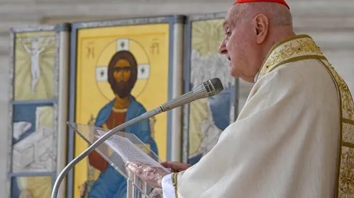 
          Imagem ilustrativa da imagem Papa Francisco aparece no Domingo de Páscoa para dar a bênção aos fiéis
          