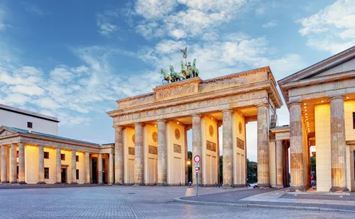 
          Imagem ilustrativa da imagem Partido alemão é classificado como 'extremista de direita' por agência
          