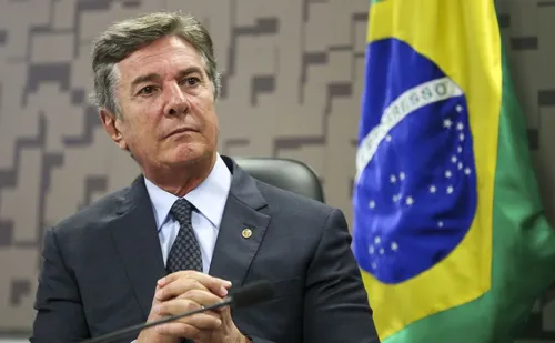 
          Imagem ilustrativa da imagem Pedida suspensão do mandato de Gilvan
          