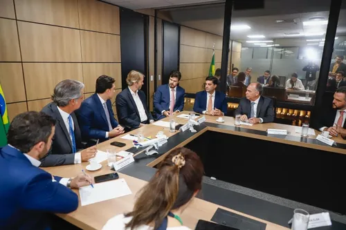 
          Imagem ilustrativa da imagem Pernambuco viabiliza voo da Latam do Recife para Petrolina, no Sertão do estado
          