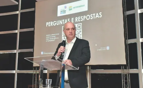 
          Imagem ilustrativa da imagem Petrobras vai investir R$ 35 bilhões e abrir 3.500 empregos no ES
          