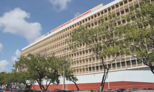 
          Imagem ilustrativa da imagem Pitbulls atacam irmãos no Curado; tutor dos cães é preso e depois solto
          