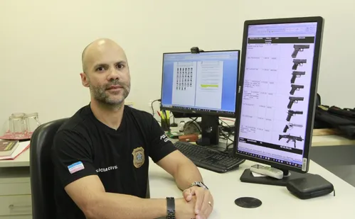 
          Imagem ilustrativa da imagem Polícia investiga lojas no ES que vendem até fuzis para criminosos
          