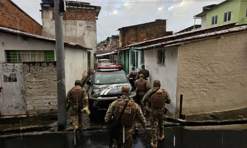
          Imagem ilustrativa da imagem Polícia deflagra megaoperação contra integrantes de torcidas organizadas estaduais
          