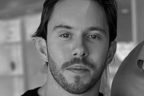 
          Imagem ilustrativa da imagem Polícia prende em Olinda suspeito de matar DJ em restaurante de Boa Viagem
          