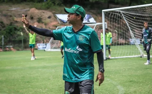 
          Imagem ilustrativa da imagem Porto Vitória de olho na vaga inédita para a final do Capixabão
          