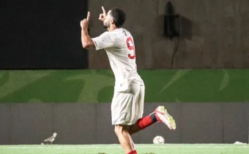 
          Imagem ilustrativa da imagem Porto e Vila encerram a 2ª rodada
          