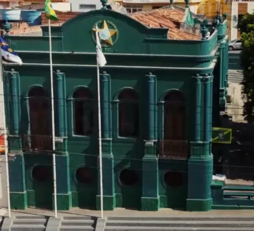 
          Imagem ilustrativa da imagem Prefeitura de Bezerros faz seleção simplificada com 306 vagas
          