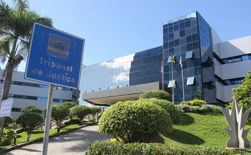 
          Imagem ilustrativa da imagem Prefeituras do ES processam 200 mil cidadãos por dívida de IPTU
          