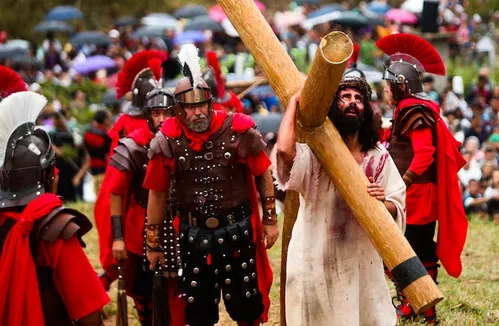 
          Imagem ilustrativa da imagem Qual é a data da Páscoa em 2025? Entenda e confira os feriados emendados
          