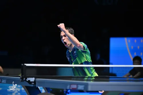 
          Imagem ilustrativa da imagem Quem é Hugo Calderano? Conheça as origens e história do campeão mundial de tênis de mesa
          