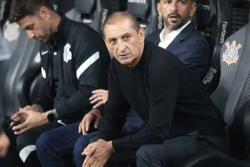 
          Imagem ilustrativa da imagem Ramón no Corinthians: argentino é o mais longevo desde Vitor Pereira
          