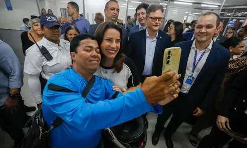 
          Imagem ilustrativa da imagem Renovação da CNH para maiores de 50 agora é online no Detran-PE
          