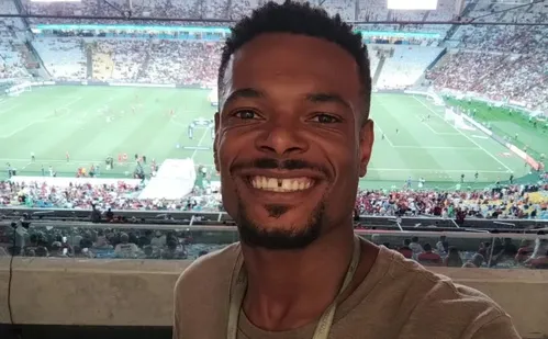 
          Imagem ilustrativa da imagem PM que baleou repórter esportivo no RJ deu duas versões sobre o caso
          