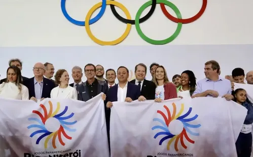 
          Imagem ilustrativa da imagem Rio e Niterói apresentam logomarca da candidatura ao Pan de 2031
          