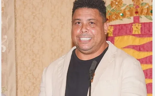 
          Imagem ilustrativa da imagem Ronaldo desiste de candidatura à presidência da CBF
          