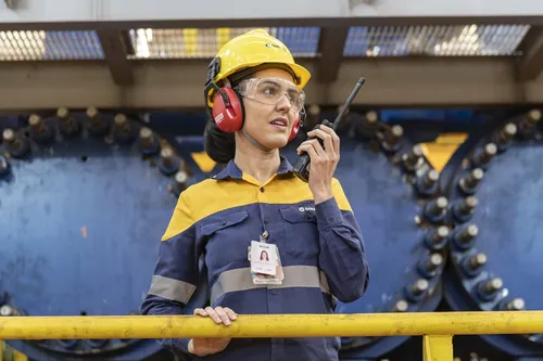 
          Imagem ilustrativa da imagem Samarco abre empregos exclusivos para mulheres
          