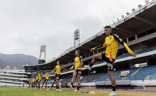 
          Imagem ilustrativa da imagem Sul-Americana: Desfalcado, Atlético-MG busca se isolar na liderança do Grupo H
          